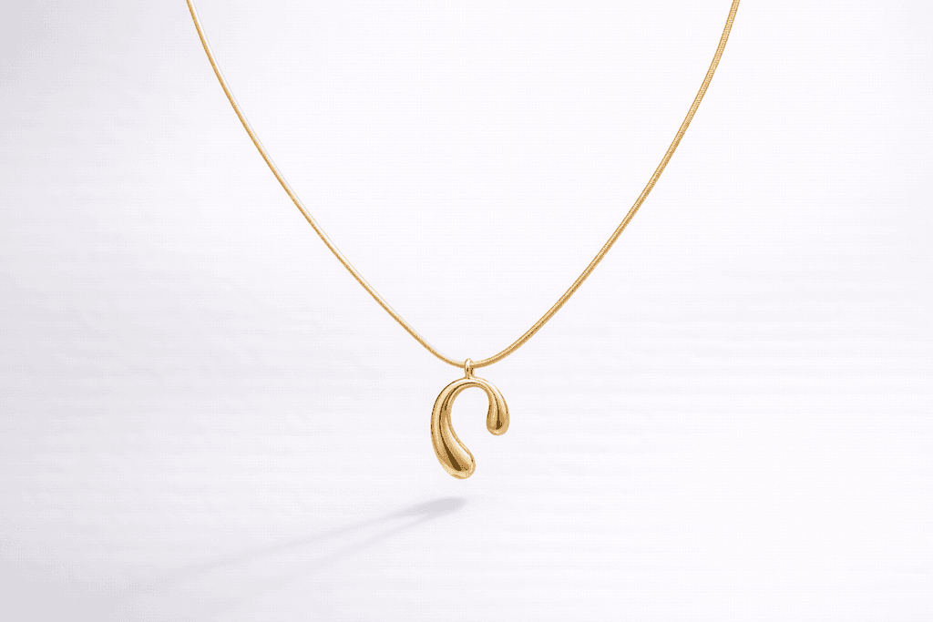Stainless Steel Hollow Oval U Shaped Pendant